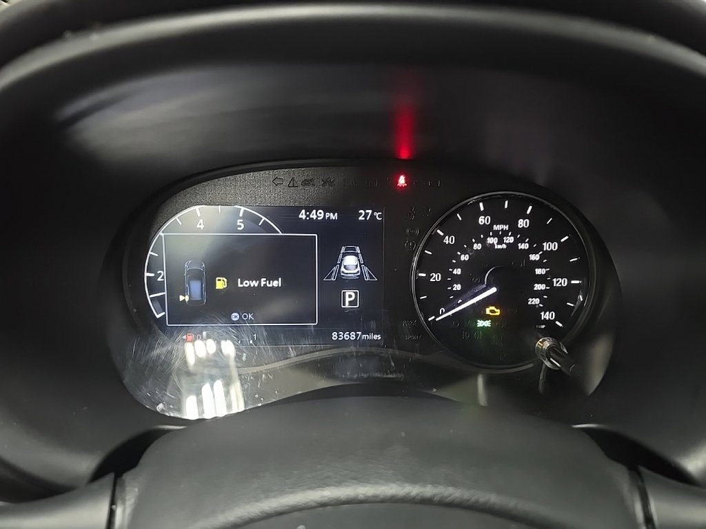 Used 2021 Nissan Kicks SR FWD image 23