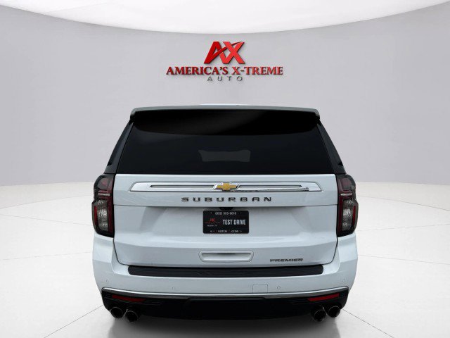 Used 2021 Chevrolet Suburban Premier w/ Premium Package image 4