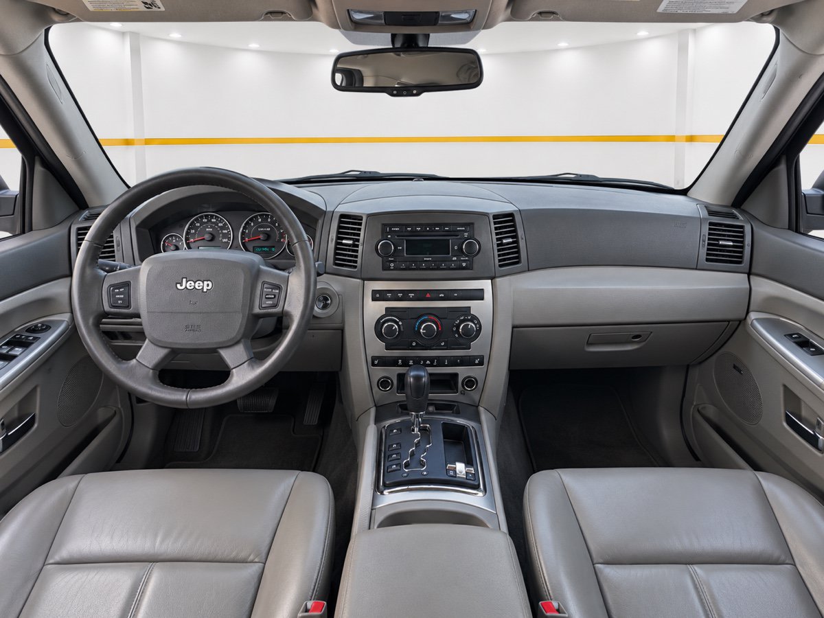 Used 2007 Jeep Grand Cherokee Laredo AWD/4WD image 14