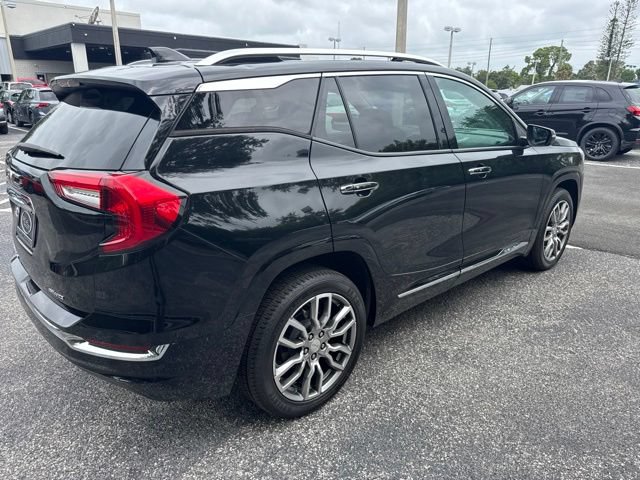 Used 2022 GMC Terrain Denali w/ LPO, Floor Liner Package AWD/4WD image 4