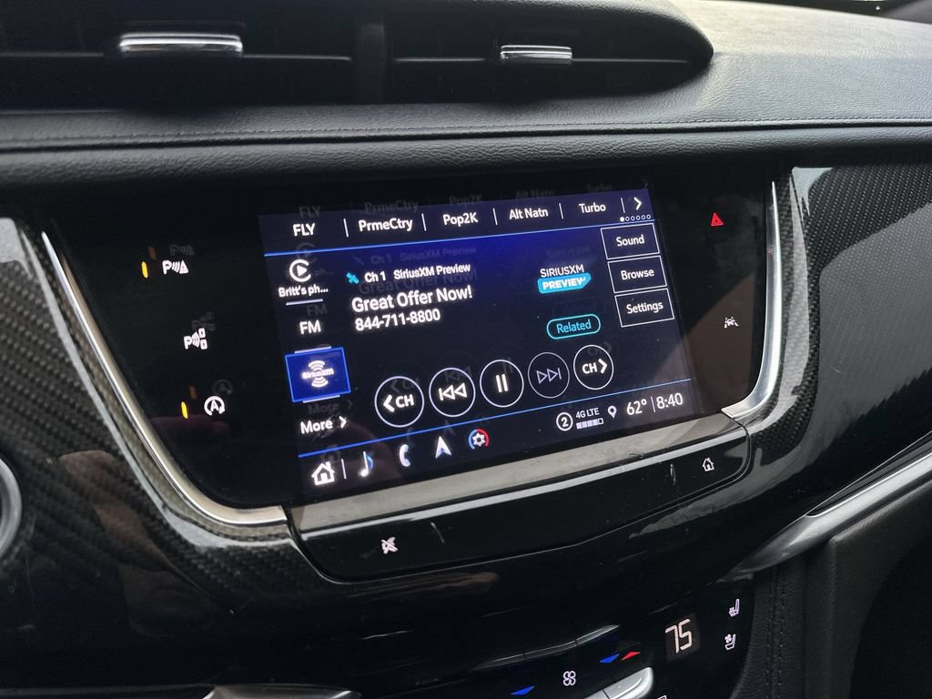 Used 2023 Cadillac XT6 Sport w/ Technology Package AWD/4WD image 16