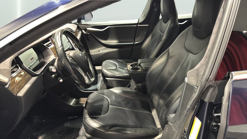 Used 2015 Tesla Model S 70 image 16