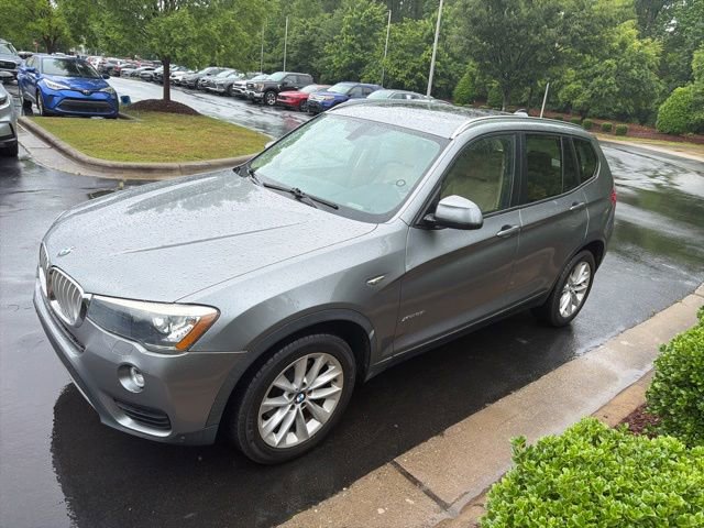 Used 2016 BMW X3 xDrive28i AWD/4WD image 3