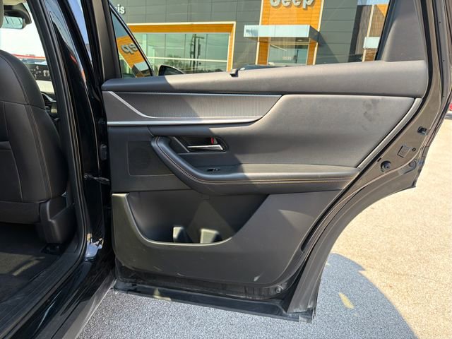 Used 2024 MAZDA CX-90 3.3 Turbo w/ Premium Package AWD/4WD image 33