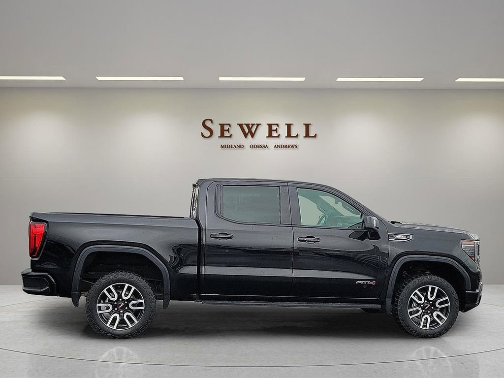 Used 2023 GMC Sierra 1500 AT4 w/ Technology Package AWD/4WD image 6