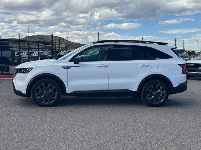 Used 2022 Kia Sorento SX Prestige w/ Rust Color Package AWD/4WD image 2