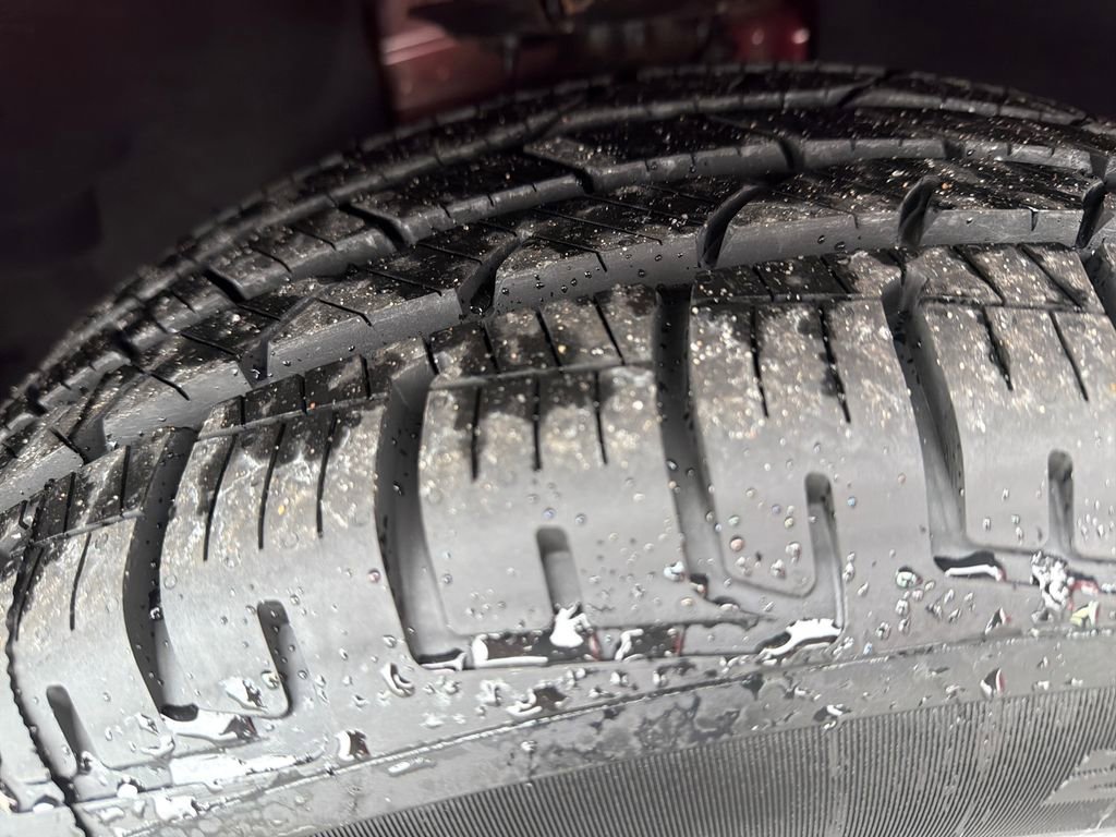 Used 2023 Ford Edge SEL w/ Convenience Package image 27