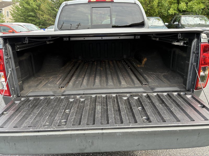 Used 2020 Nissan Frontier SV w/ Midnight Edition Floor Mats RWD image 7