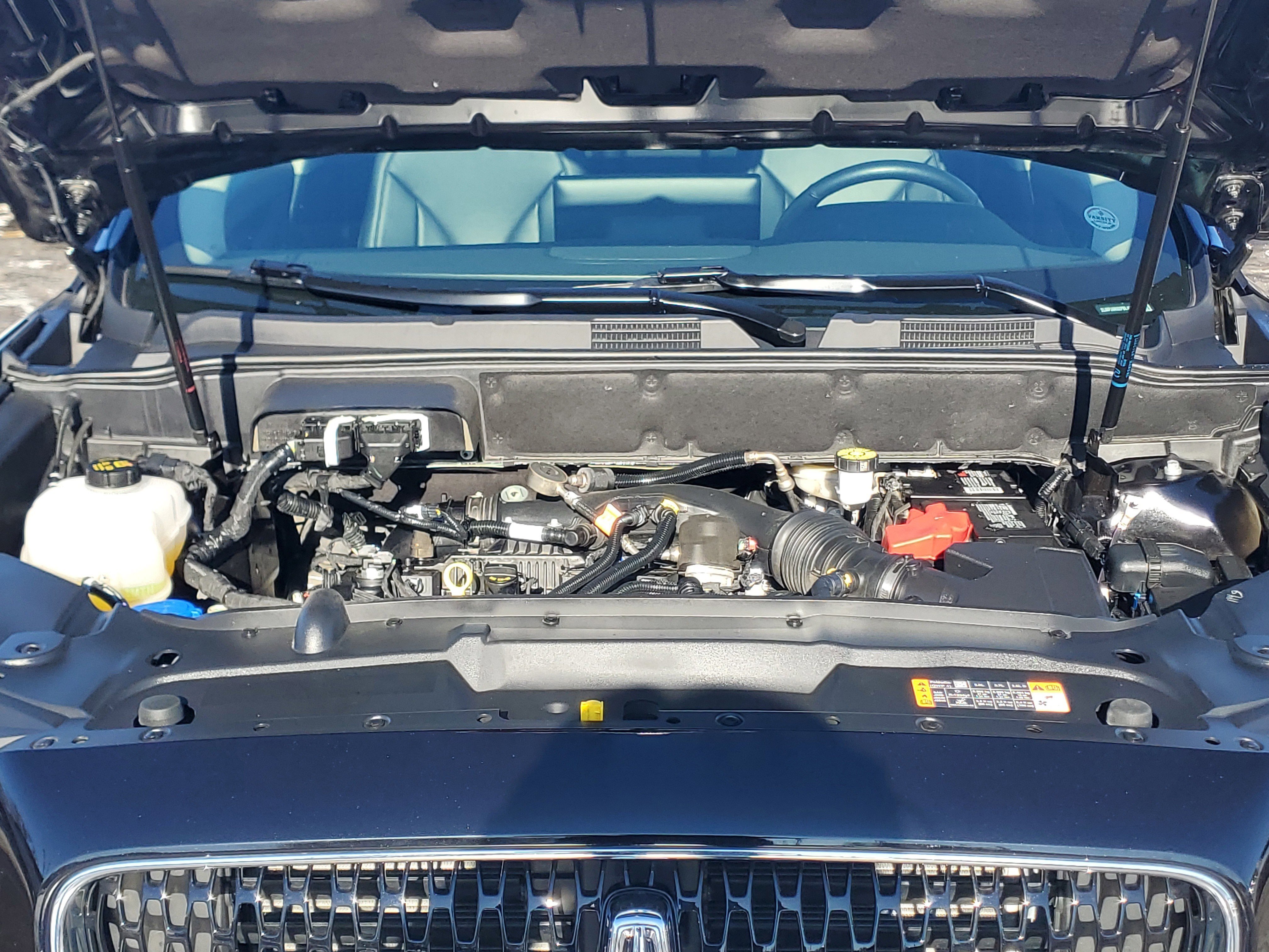 Certified 2023 Lincoln Nautilus Reserve w/ Monochromatic Package image 8