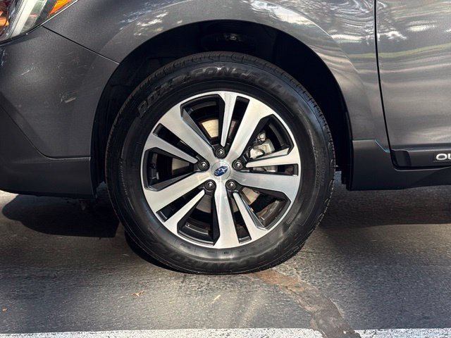 Used 2019 Subaru Outback 2.5i Limited AWD/4WD image 45
