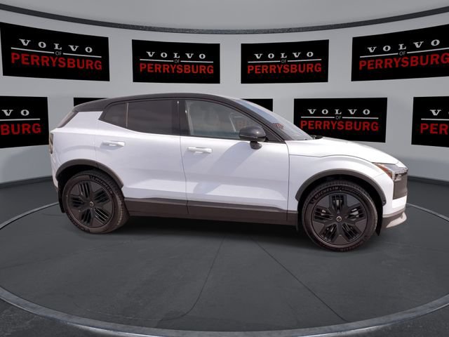 New 2026 Volvo EX30 Cross Country Ultra w/ Protection Package Premier AWD/4WD image 9