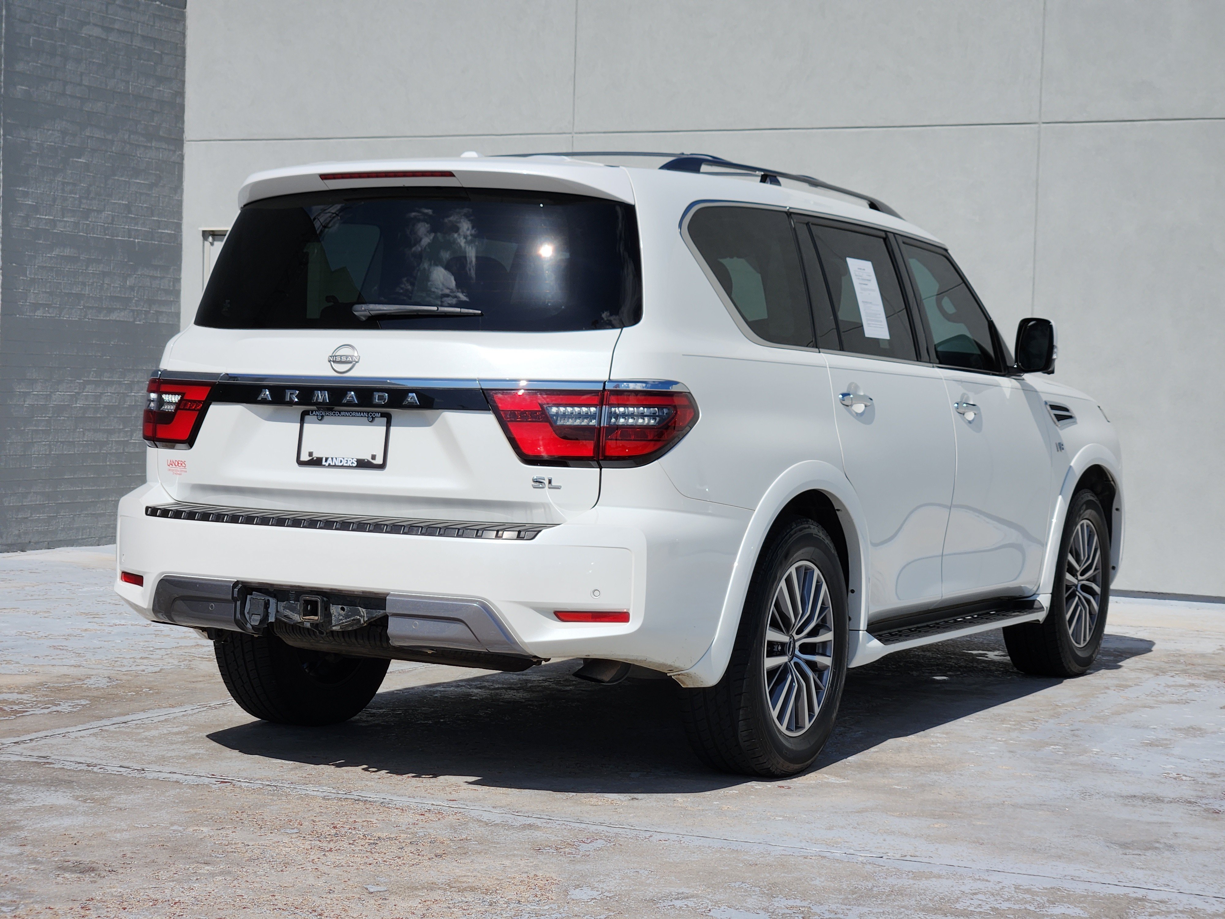 Used 2022 Nissan Armada SL RWD image 9