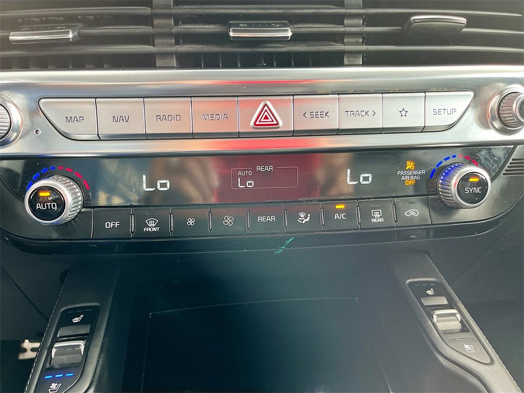 Used 2022 Kia Telluride SX w/ Towing Package image 16