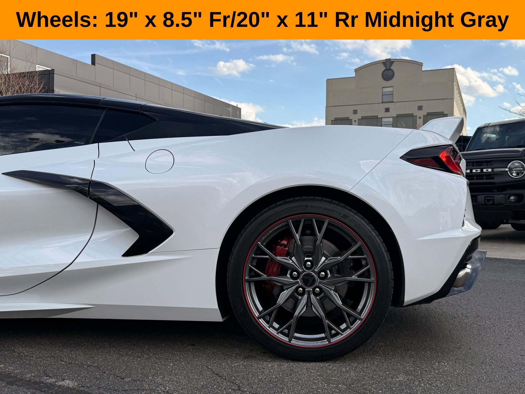 Used 2023 Chevrolet Corvette Stingray w/ Z51 Performance Package image 8