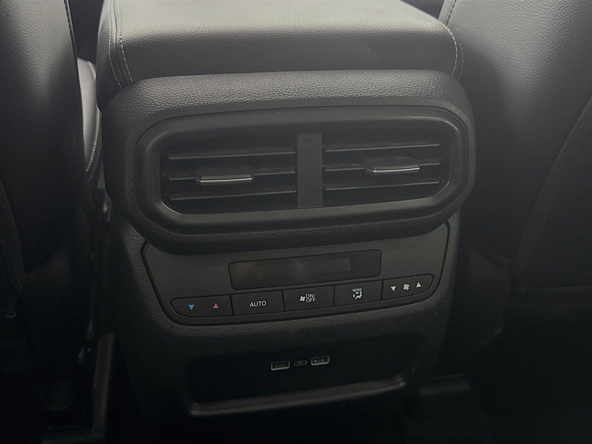 Certified 2023 Honda Pilot Touring image 27