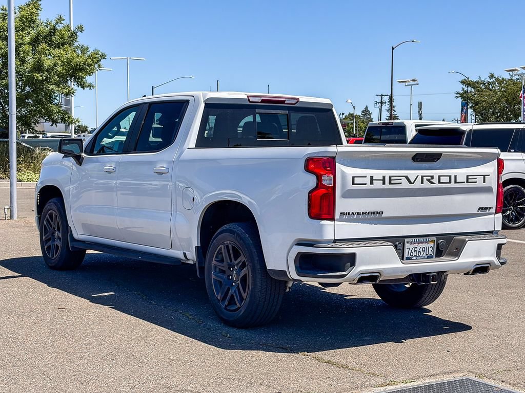 Used 2023 Chevrolet Silverado 1500 RST AWD/4WD image 2