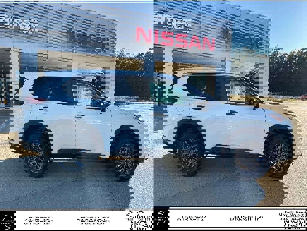 New 2026 Nissan Rogue S image 9