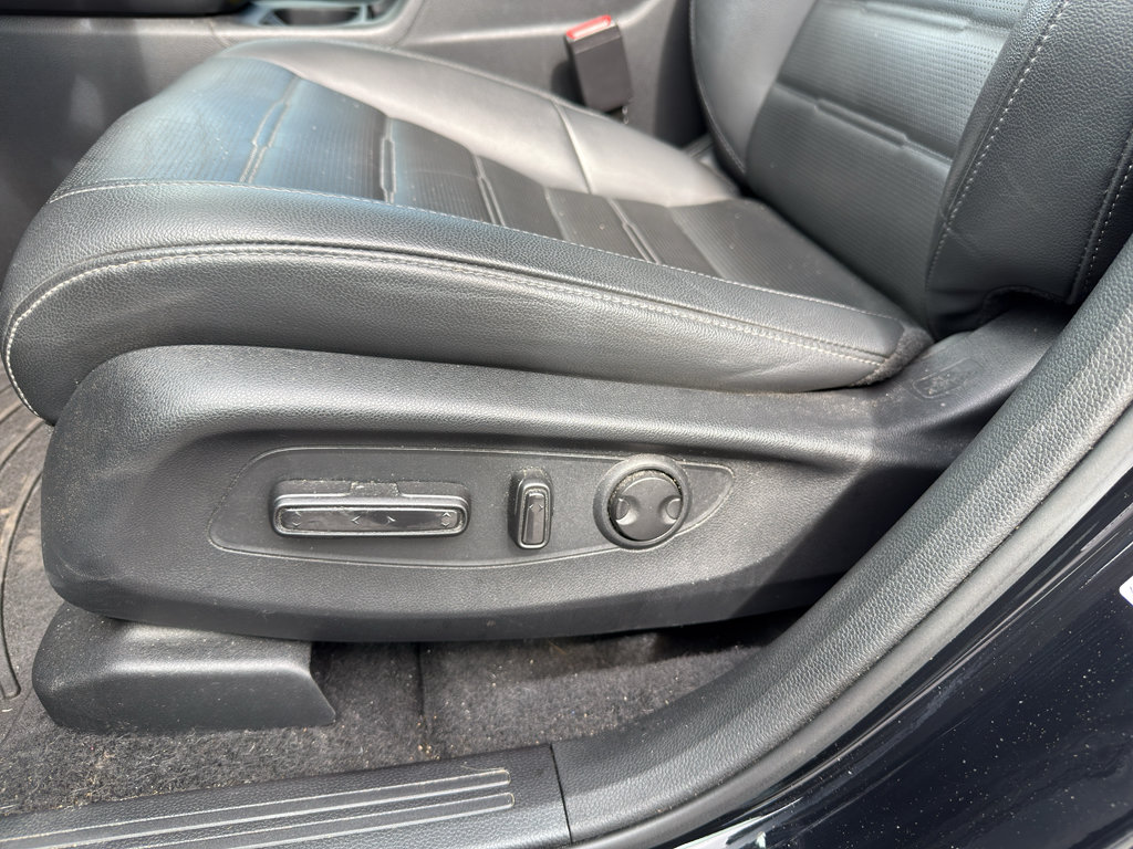 Used 2024 Honda CR-V EX-L image 11