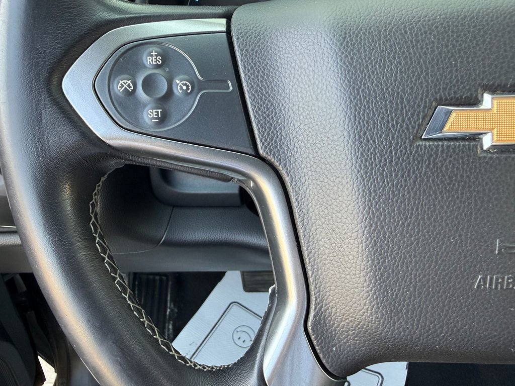 Used 2019 Chevrolet Silverado 1500 LT AWD/4WD image 11
