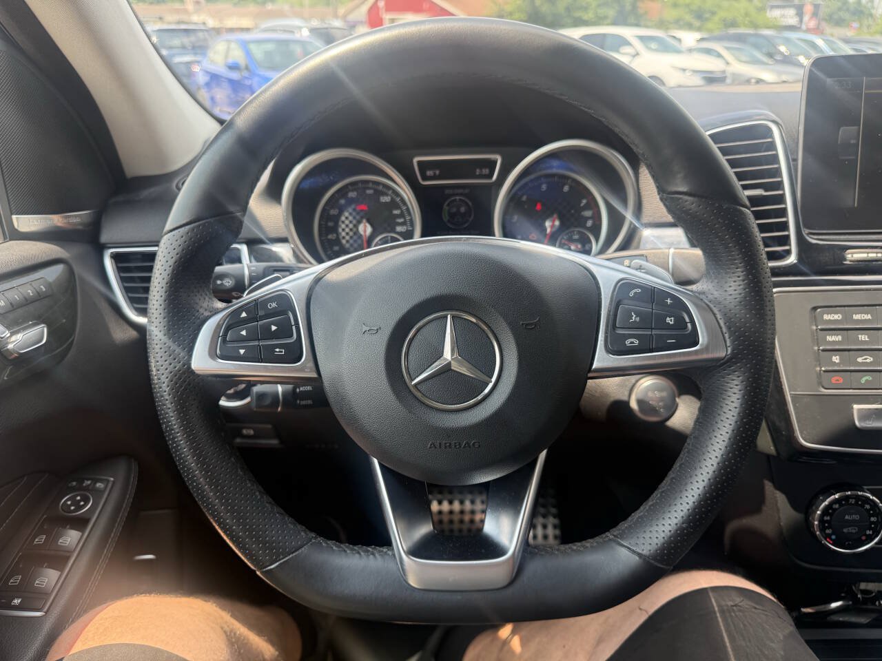 Used 2016 Mercedes-Benz GLE 350 4MATIC w/ Premium Package image 22