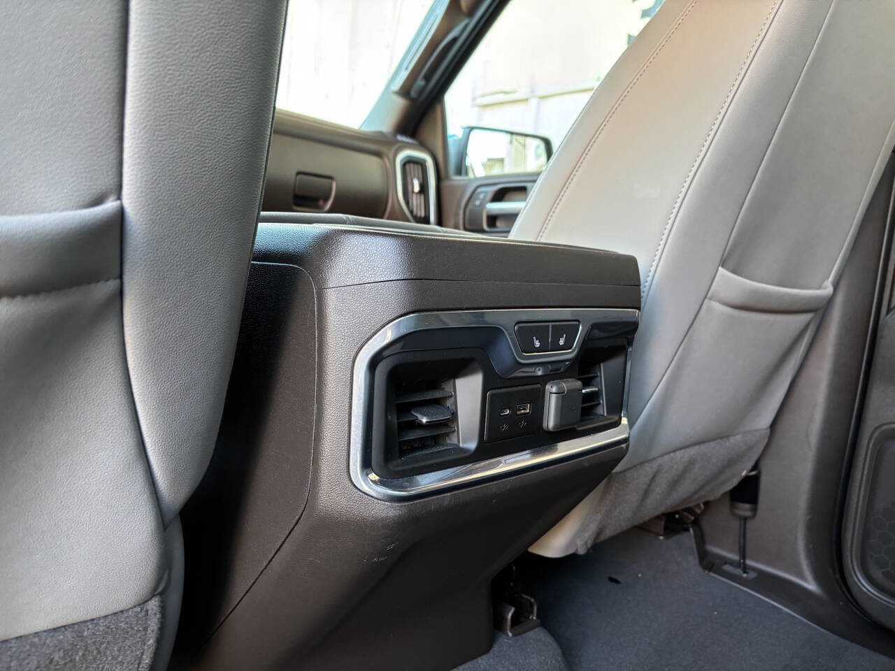 Used 2021 GMC Sierra 1500 SLT image 30