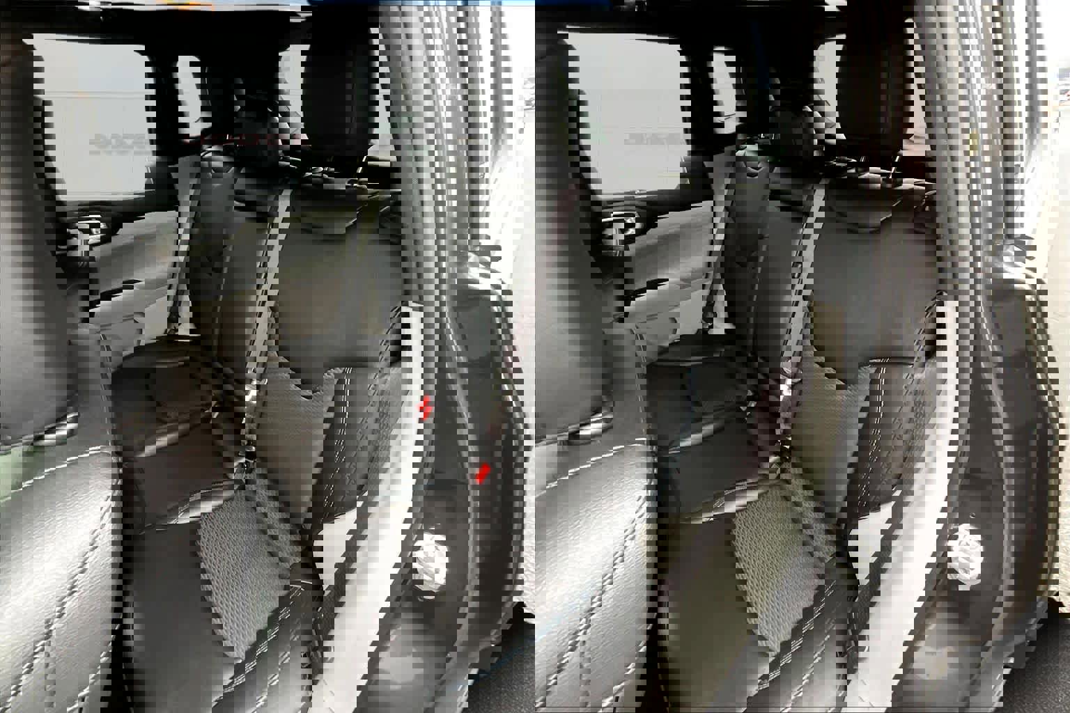 Used 2024 Jeep Compass Latitude image 19