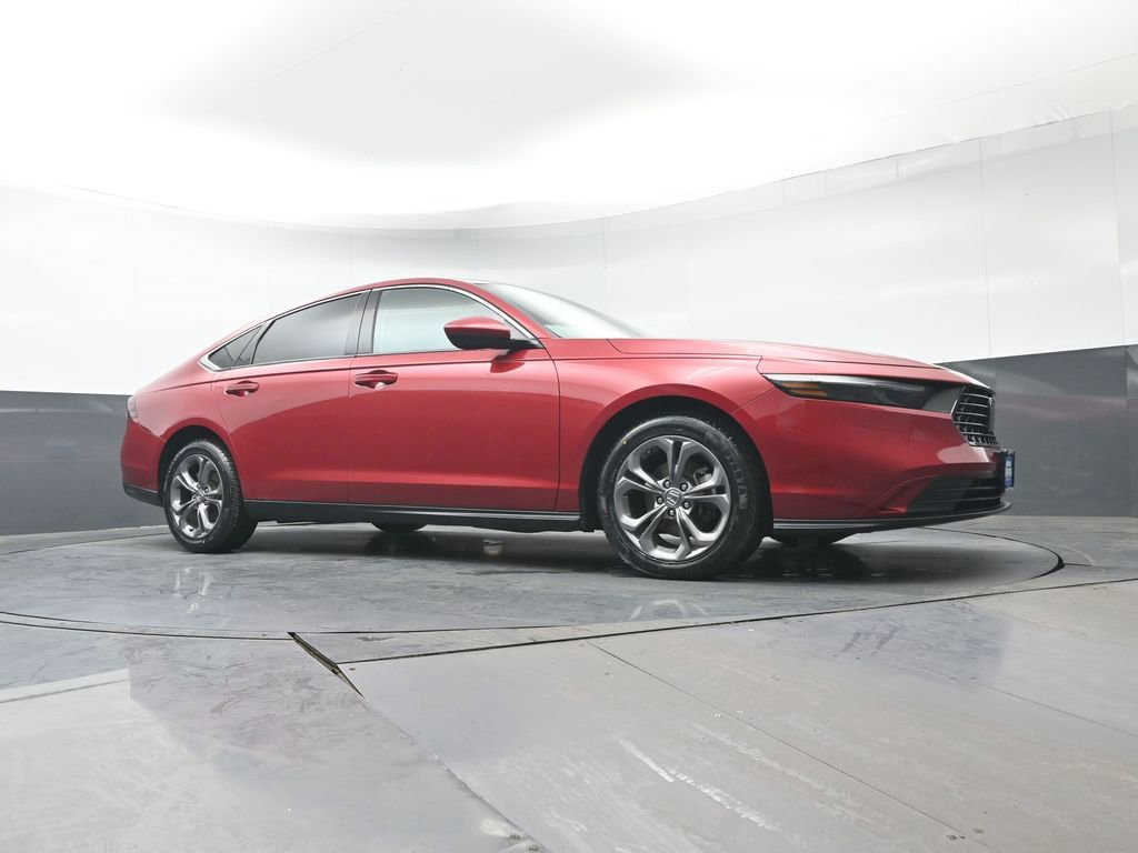 Certified 2023 Honda Accord EX image 37