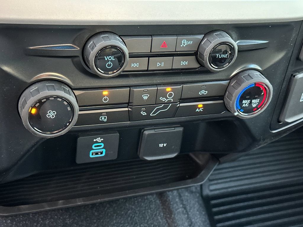 New 2025 Ford F550 2WD Regular Cab Super Duty image 14