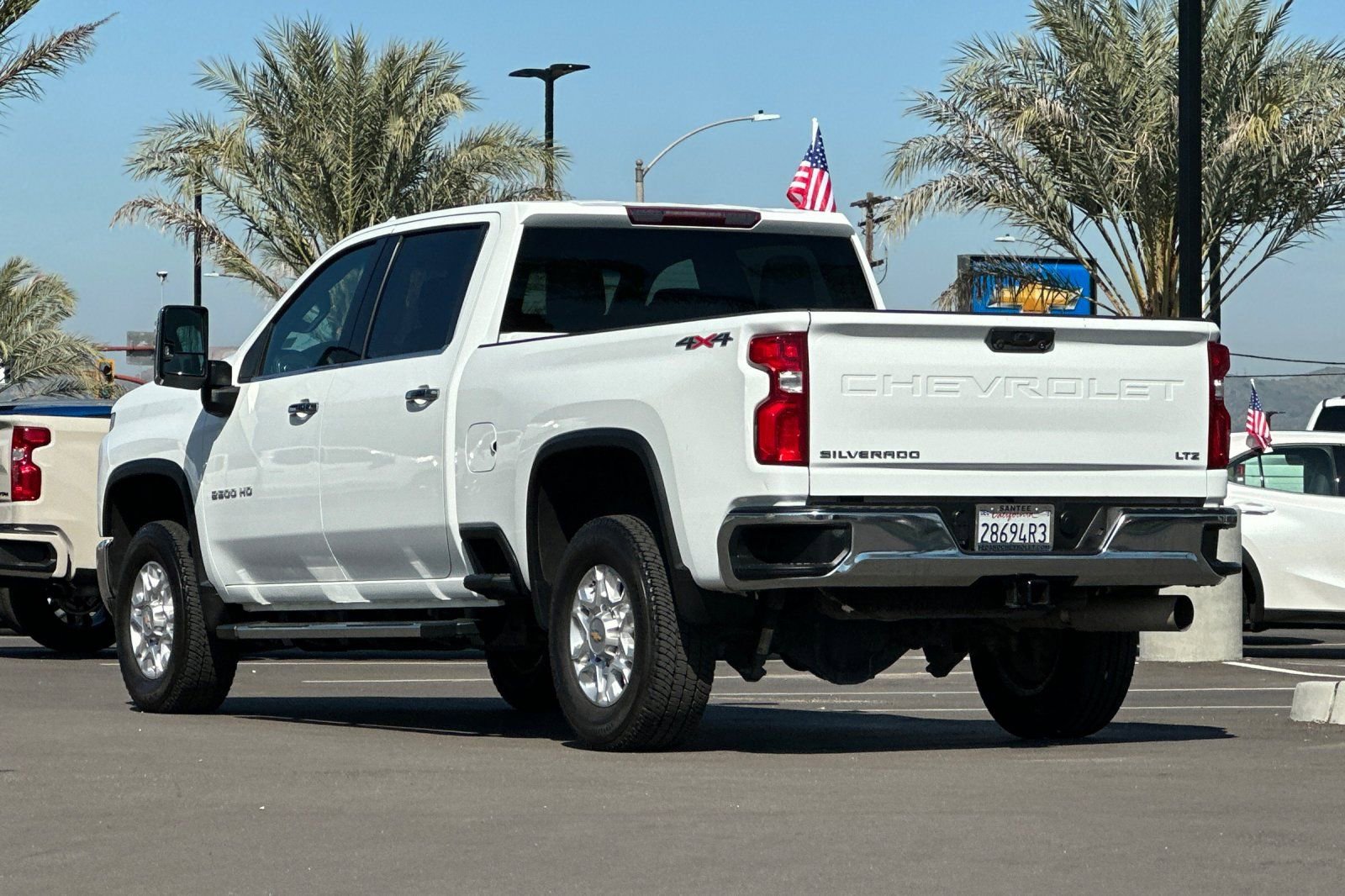 Used 2023 Chevrolet Silverado 2500 LTZ AWD/4WD image 6