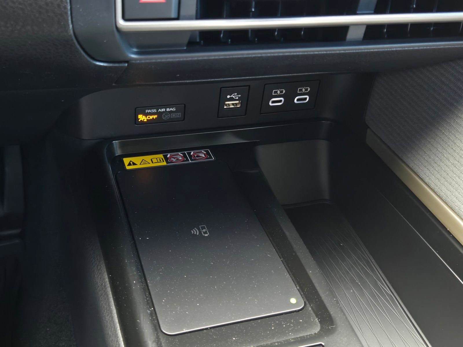 Certified 2026 Toyota Camry SE w/ Convenience Package FWD image 17