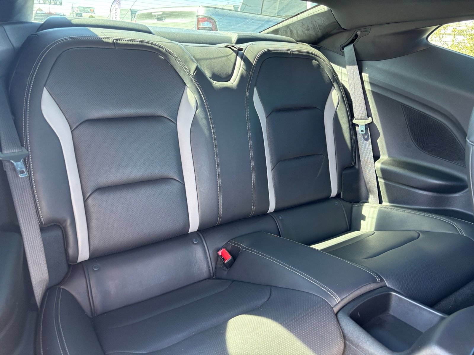 Used 2020 Chevrolet Camaro SS RWD image 18