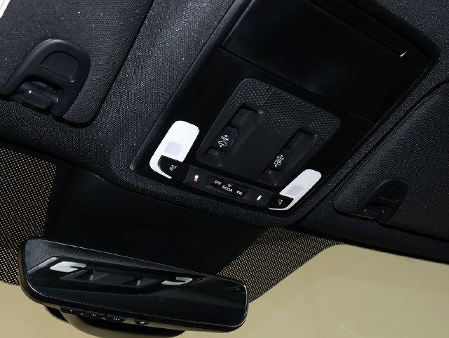 Used 2023 Honda Pilot TrailSport image 24