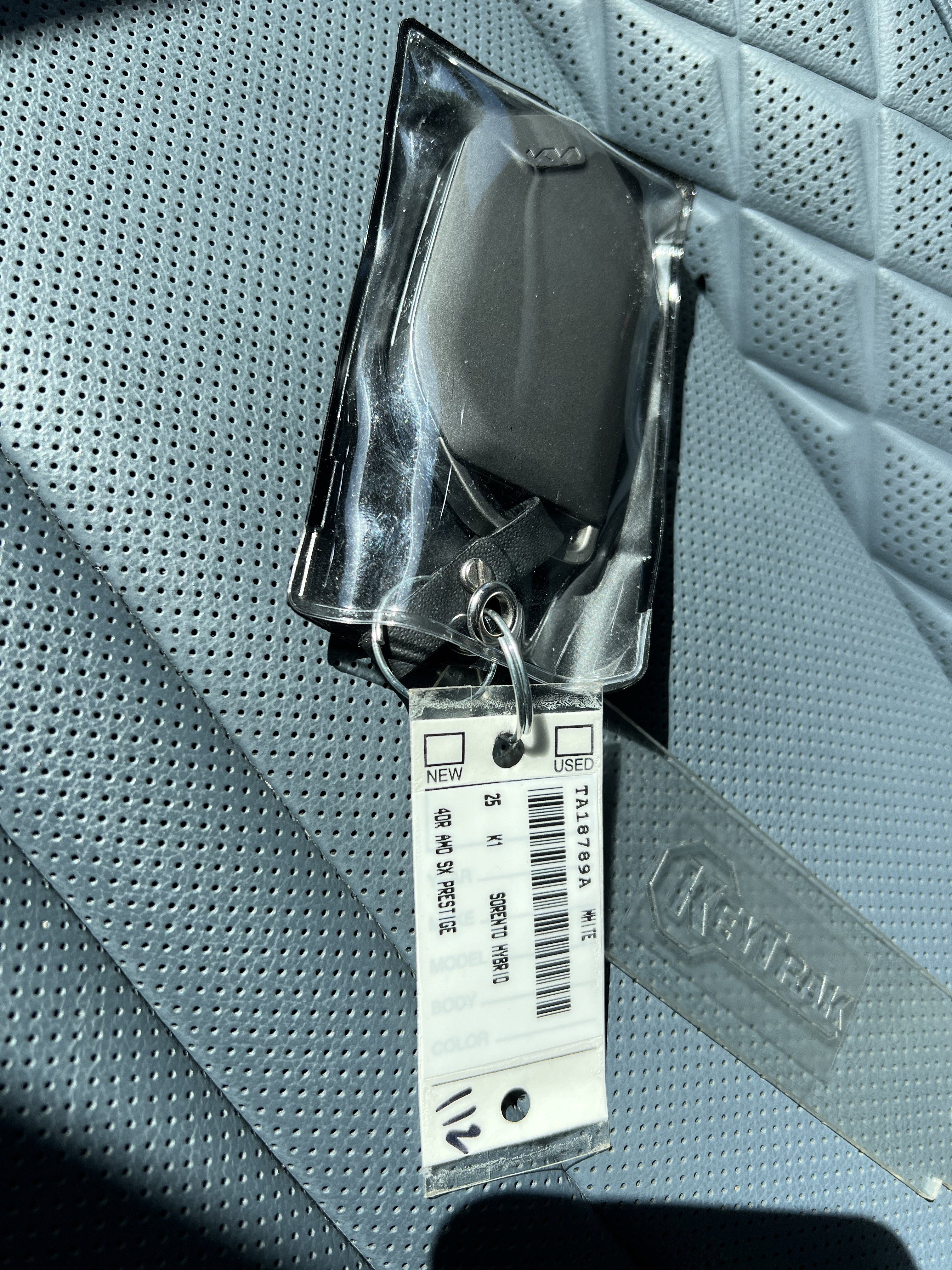 Used 2025 Kia Sorento SX Prestige AWD/4WD image 38