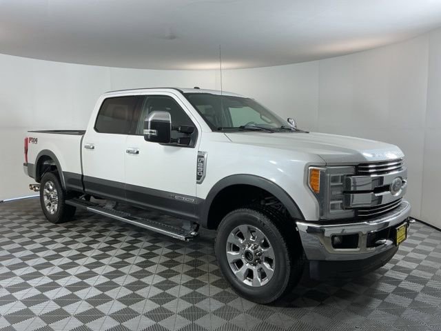 Used 2018 Ford F250 Lariat w/ Lariat Ultimate Package image 3