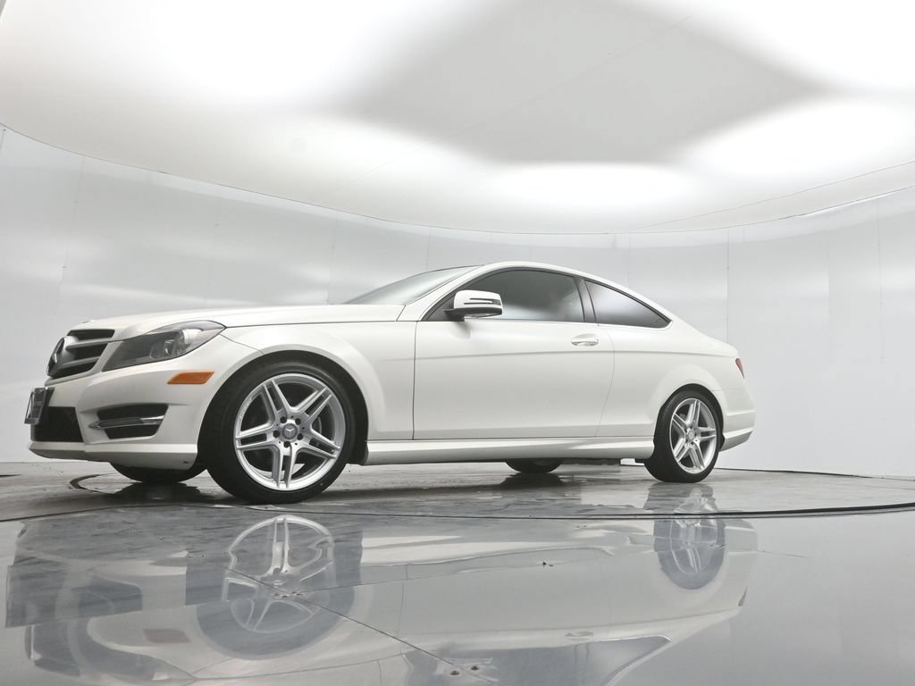 Used 2013 Mercedes-Benz C 250 Coupe image 38