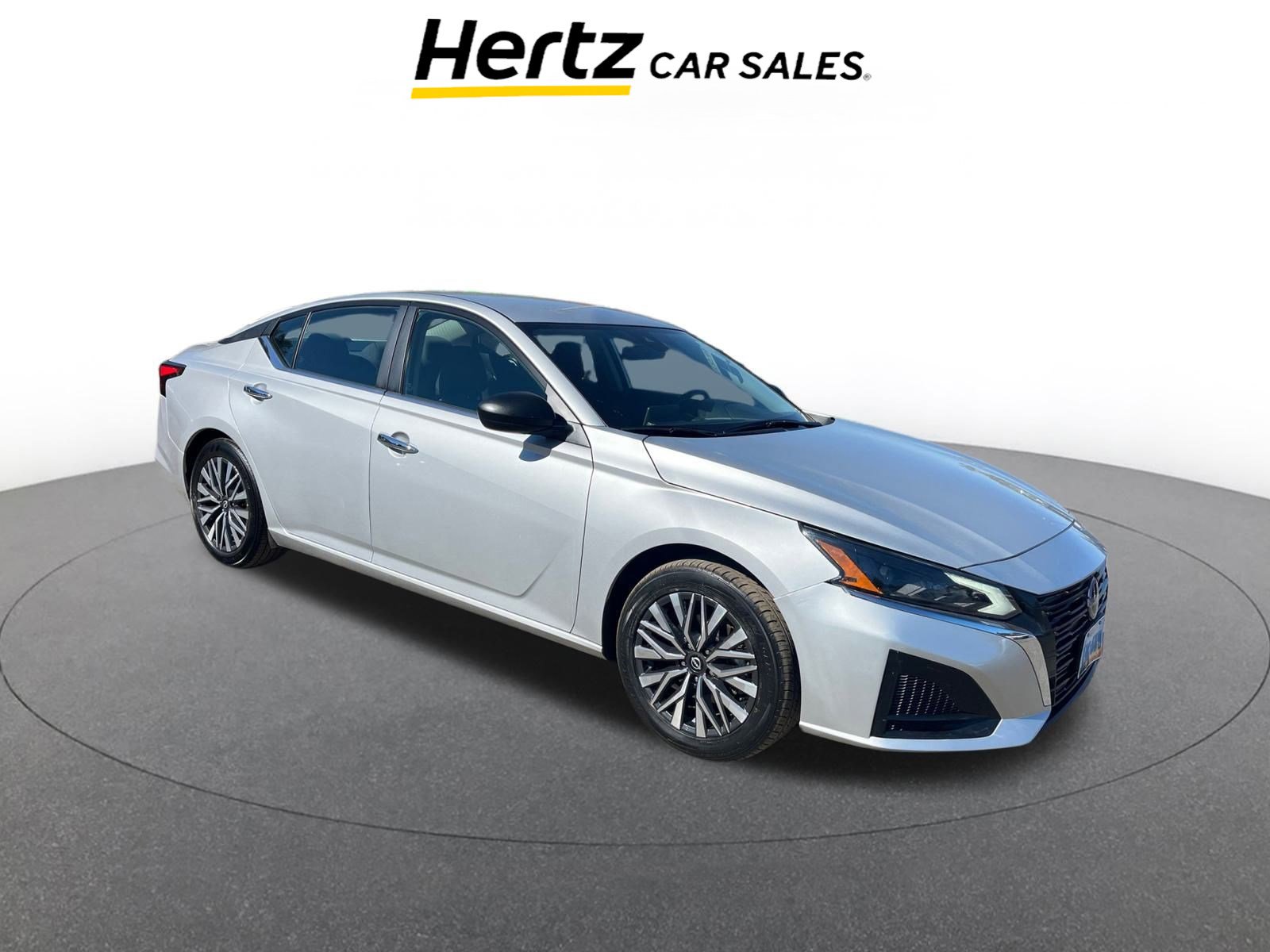 Used 2024 Nissan Altima 2.5 SV