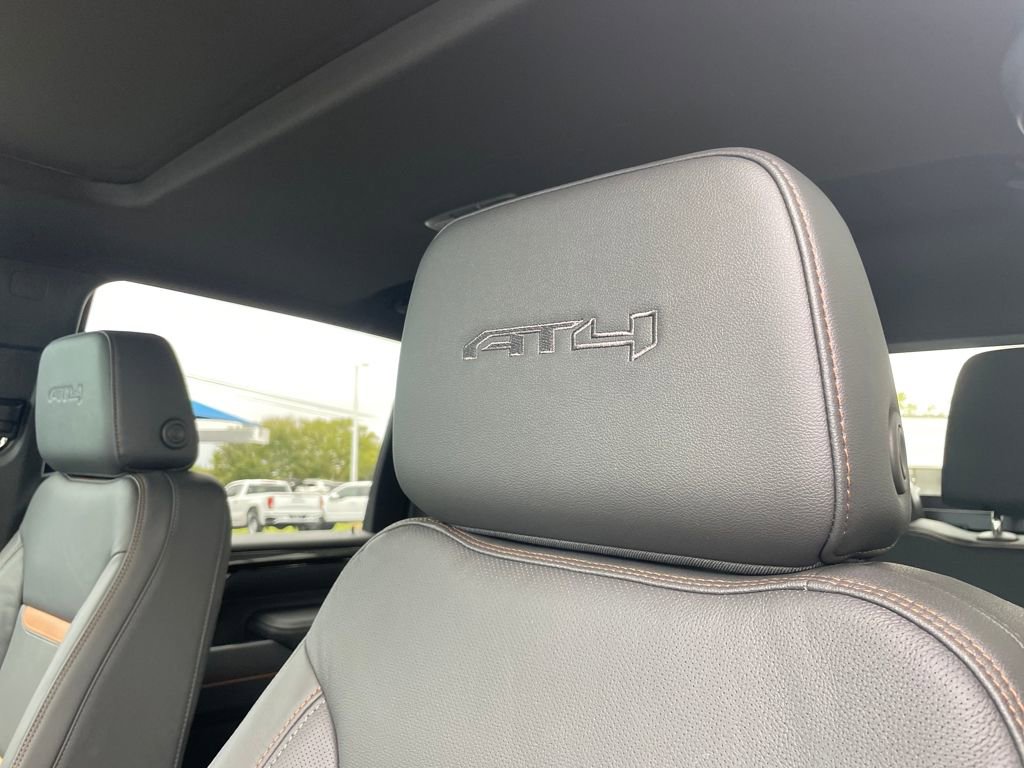 New 2026 GMC Sierra 2500 AT4 w/ AT4 Premium Plus Package image 33