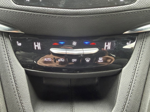 Used 2025 Cadillac XT5 Premium Luxury image 27