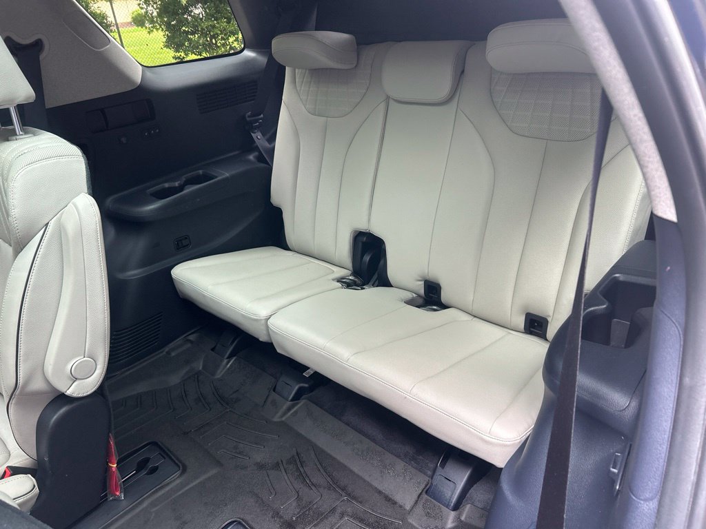 Used 2023 Hyundai Palisade Limited AWD/4WD image 26