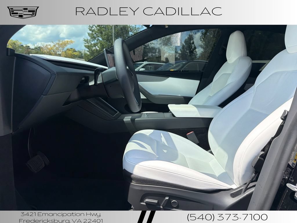 Used 2026 Tesla Model Y Long Range AWD/4WD image 3