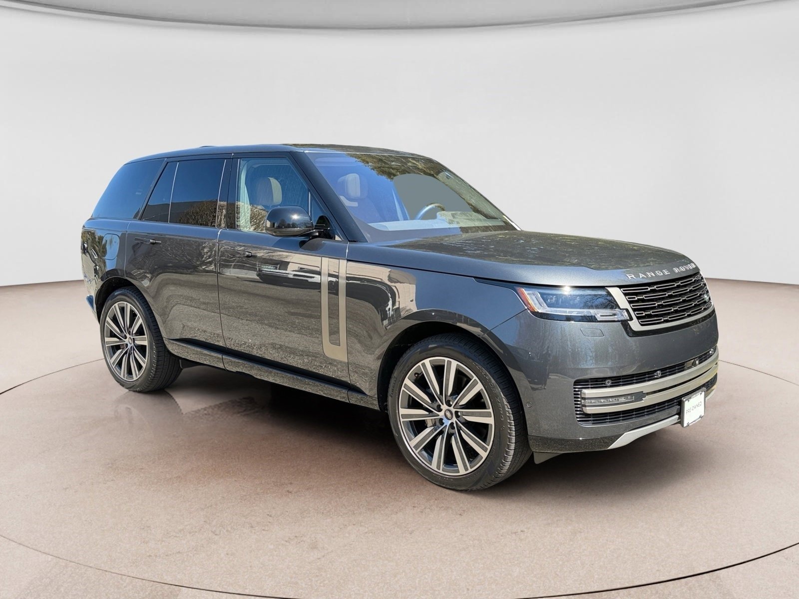 Certified 2023 Land Rover Range Rover SE image 7