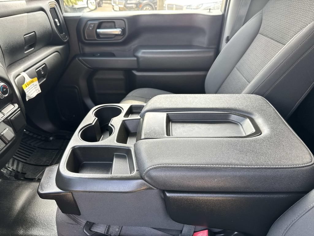 Used 2022 GMC Sierra 2500 Pro w/ Convenience Package RWD image 26