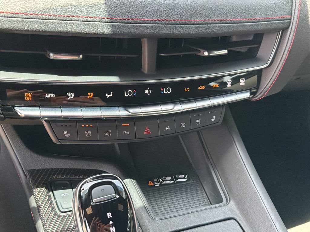 Used 2025 Cadillac CT5 V RWD image 23
