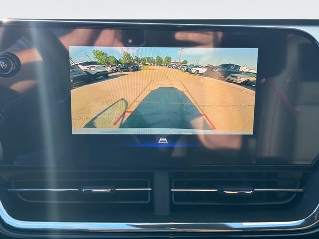 New 2026 Chevrolet Trax RS w/ Sunroof Package FWD image 30