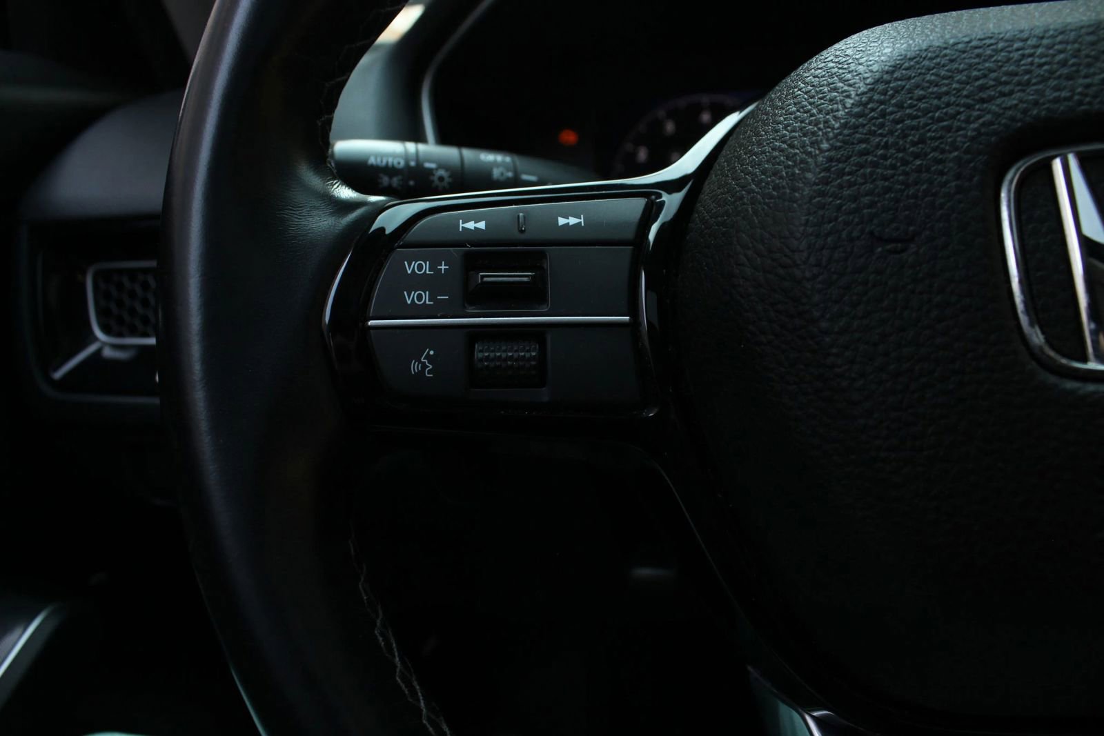 Used 2022 Honda Civic Touring image 31