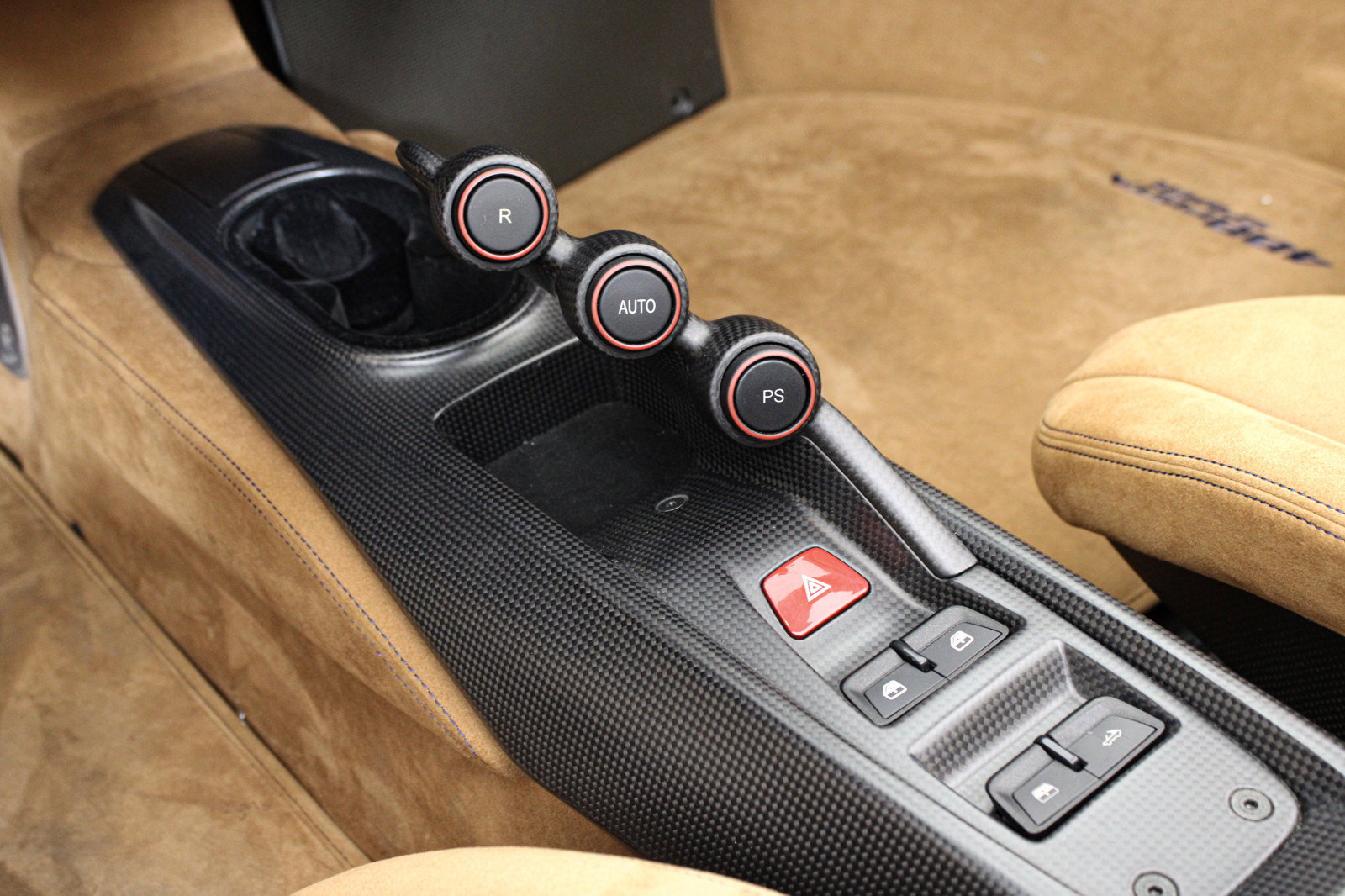Certified 2020 Ferrari 488 Pista Spider RWD image 38