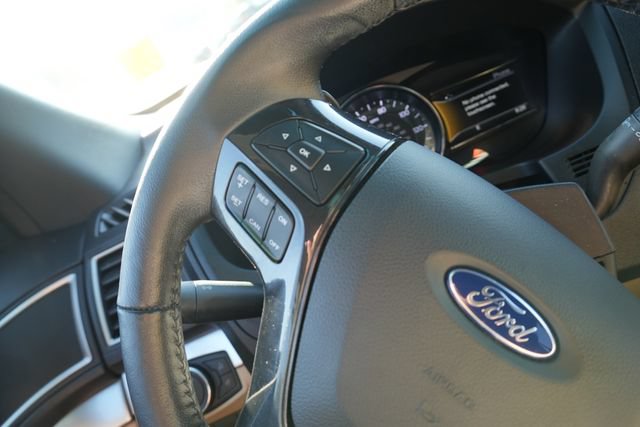 Used 2017 Ford Explorer XLT w/ Equipment Group 202A FWD image 25