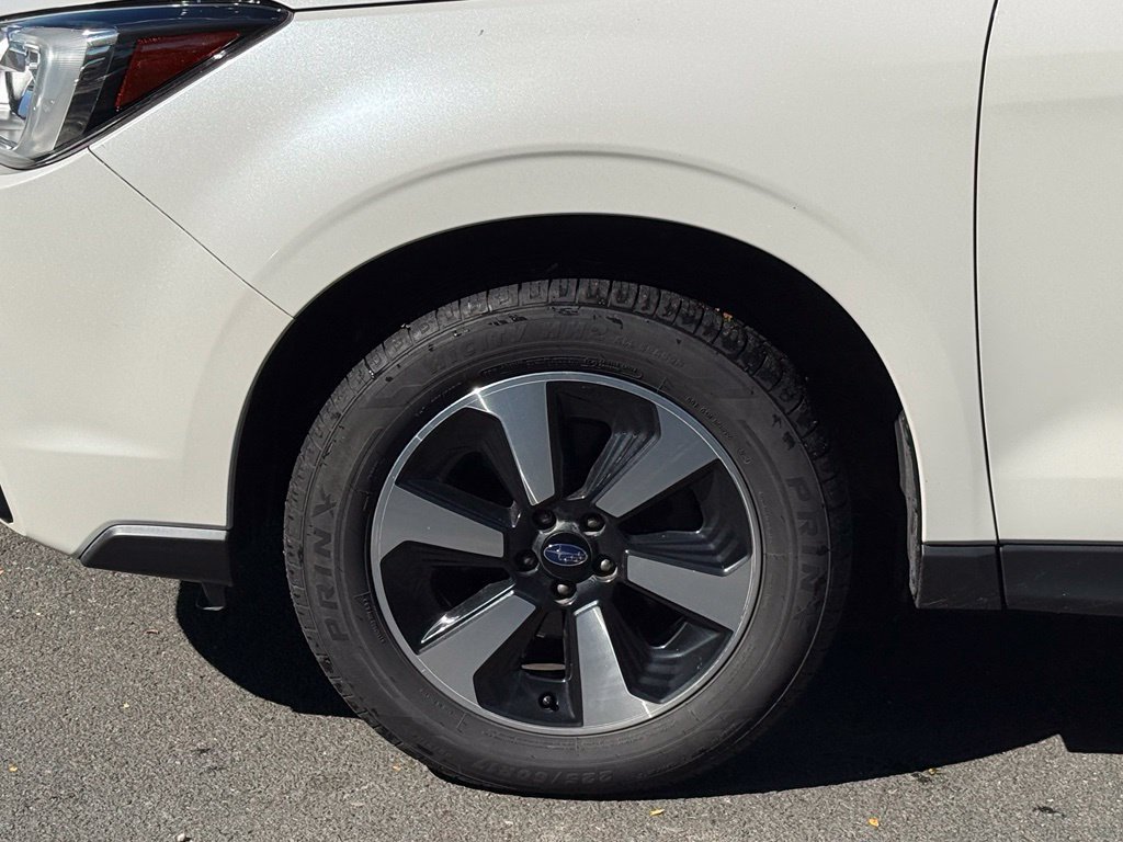 Used 2018 Subaru Forester 2.5i Limited AWD/4WD image 10