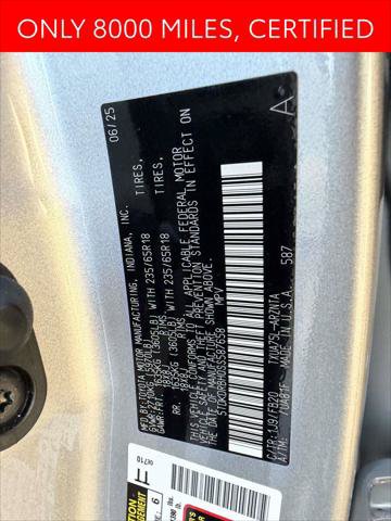 Used 2025 Toyota Highlander LE AWD/4WD image 21