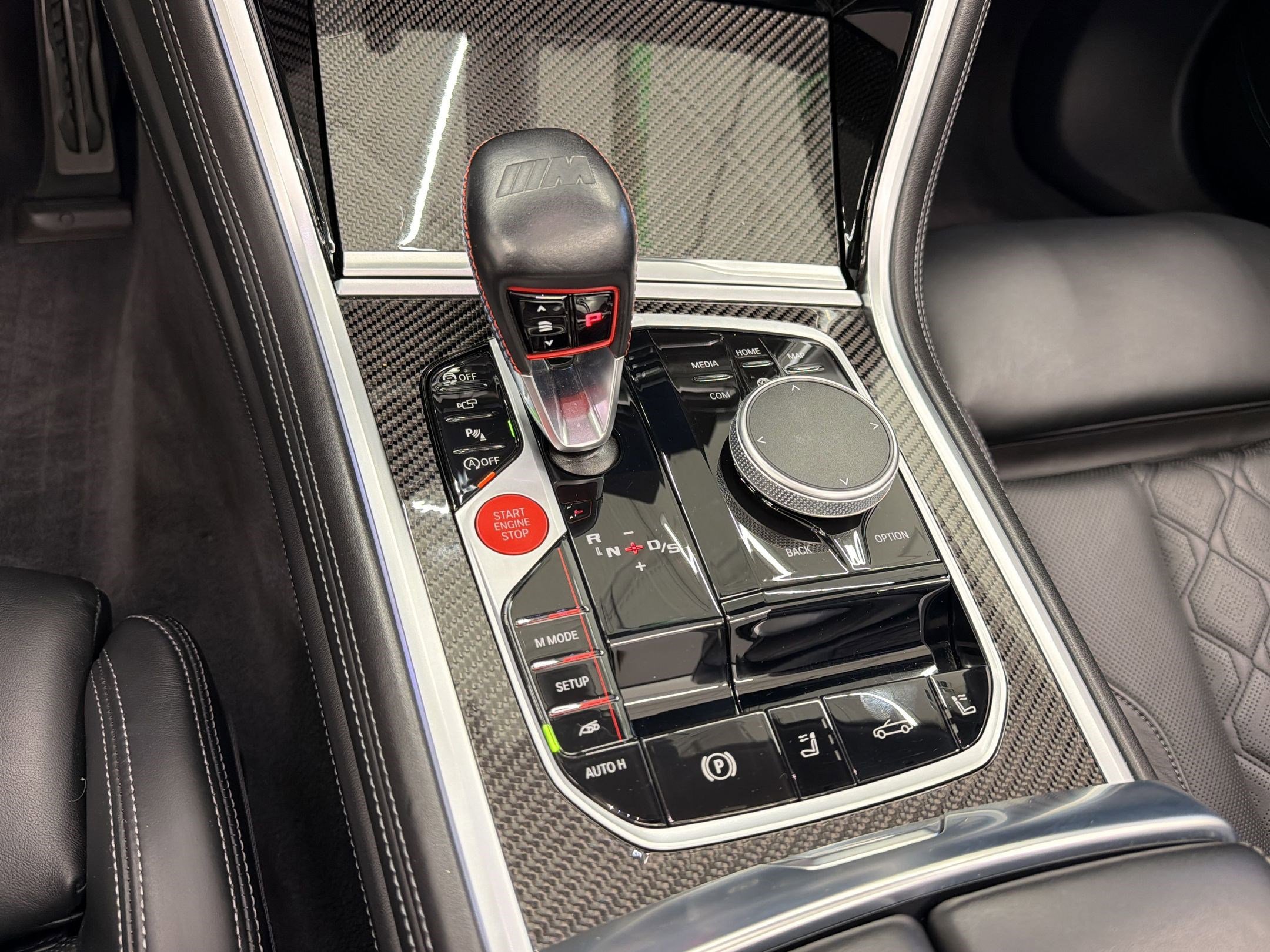 Used 2023 BMW M8 Competition w/ M Carbon Exterior Package AWD/4WD image 15